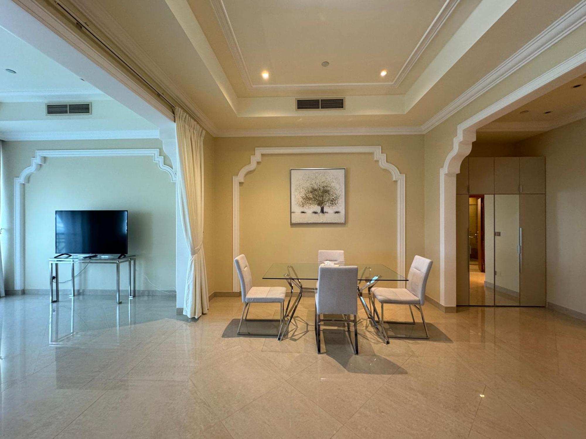 Private Suites Al Hamra Palace At Golf & Sea Resort 拉斯阿尔卡麦 外观 照片